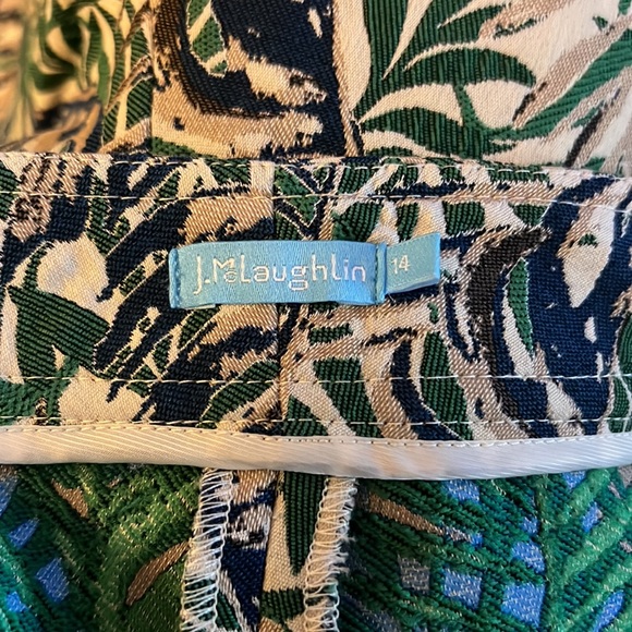 J. McLaughlin Montaya Jacquard Short NWOT - Picture 3 of 6